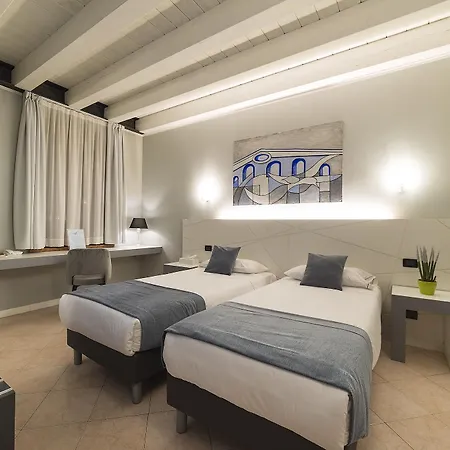 Fontana 3* Verona