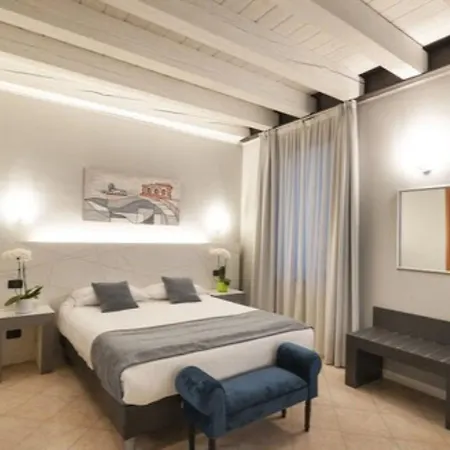 Otel Fontana 3*