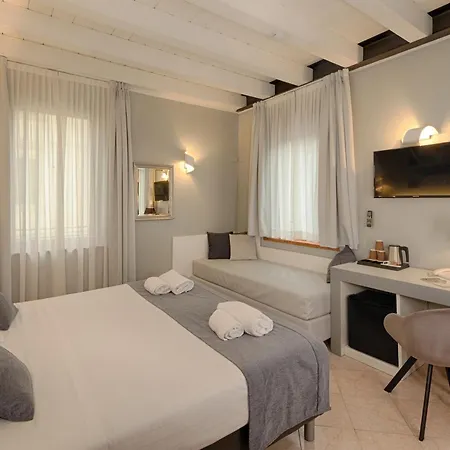 Fontana Otel 3*