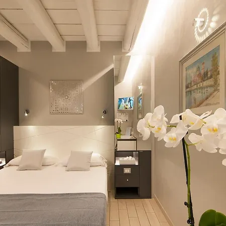Otel Fontana 3*